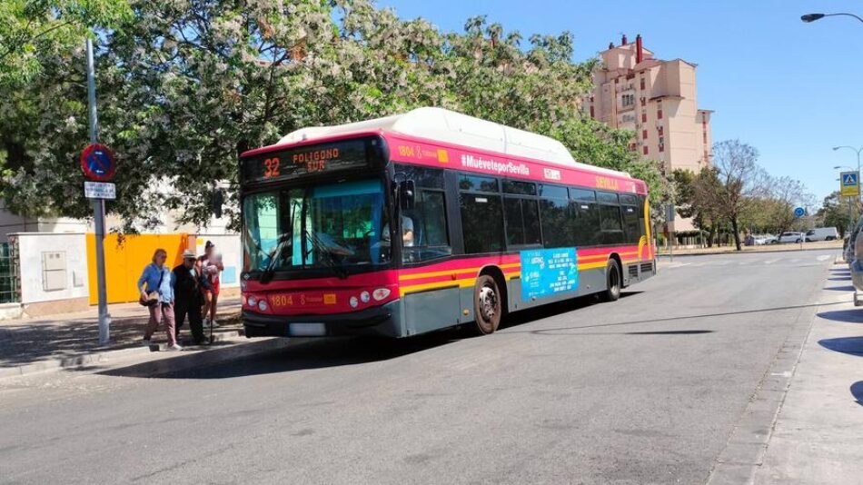 Cinco mil familias siguen penalizadas sin autobús en el polígono sur de Sevilla