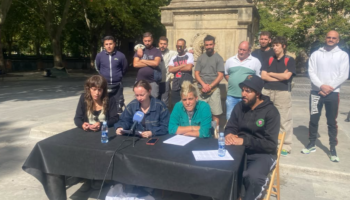 “No nos van a callar ni nos van a hacer retroceder”: Negu Gorriak / Derecho a Techo mantiene su labor en Ceuta pese a las amenazas de muerte
