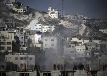 ONU denuncia desplazamientos de palestinos forzados por Israel