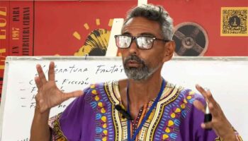 Erick Mota aborda la ciencia ficción y la literatura fantástica desde Latinoamérica y el Caribe