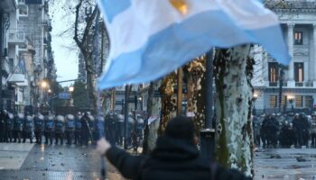Argentina: Casi 6 millones de hogares están en mora con sus deudas