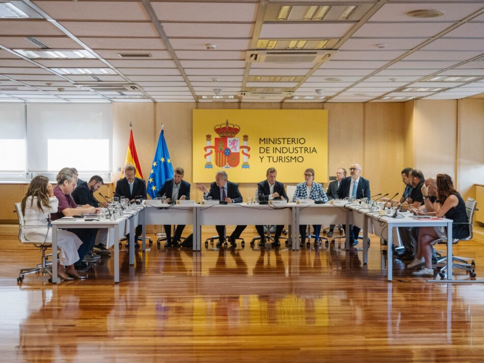 Industria fuerza un preacuerdo entre la dirección de Airbus y algunos sindicatos