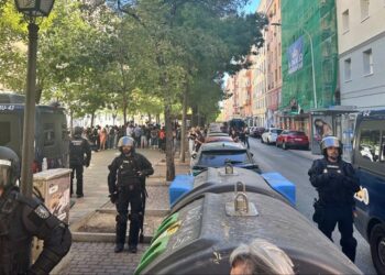 Tony Valero: “Los fondos buitre y quienes frenan medidas antidesahucios tienen que responder”
