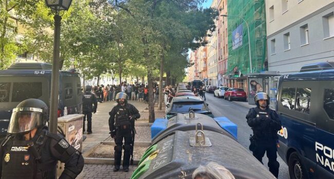 Tony Valero: “Los fondos buitre y quienes frenan medidas antidesahucios tienen que responder”
