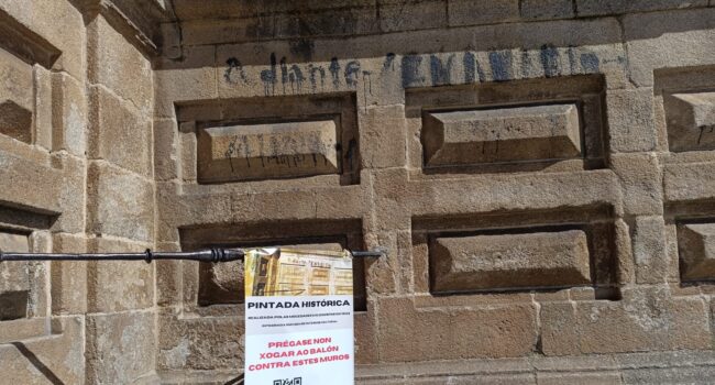 Patrimonio autoriza a protección da pintada “Adiante semanario”