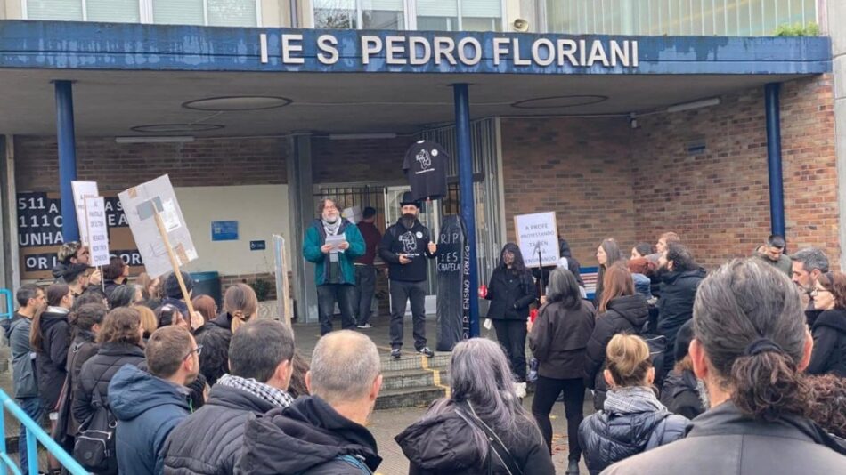 A CIG-Ensino apoia as reivindicacións de máis persoal do IES Pedro Floriani de Redondela