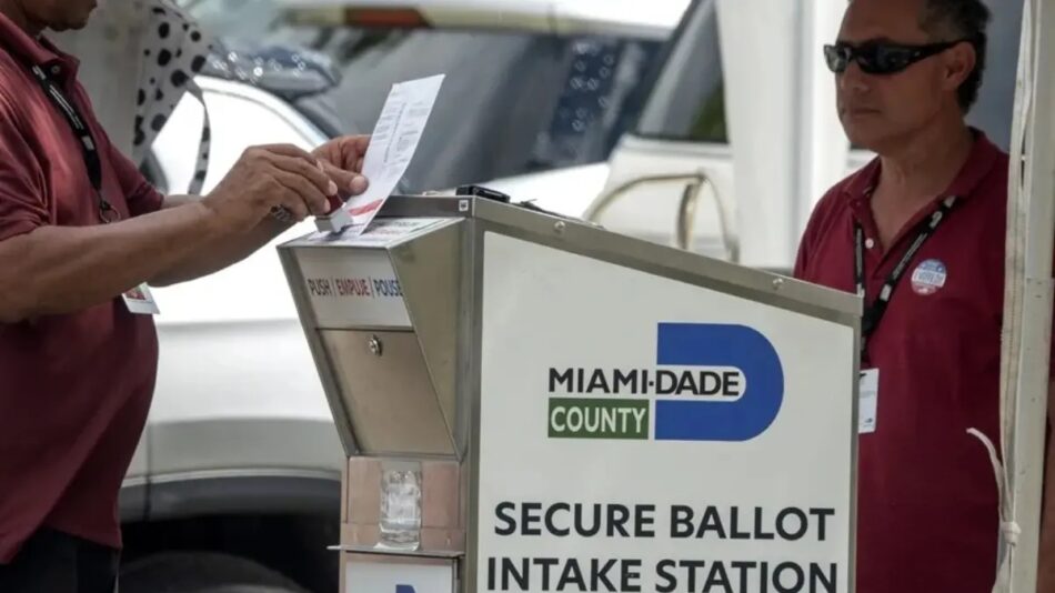 Los tribunales frenan la intención de Trump de limitar el voto por correo en EE. UU.