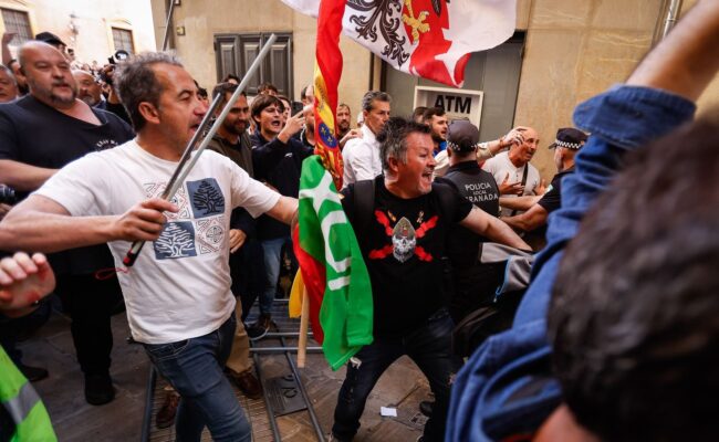 APDHA recurrirá el archivo de la investigación sobre el posible uso de armas prohibidas en los incidentes del acto de Vox en Granada
