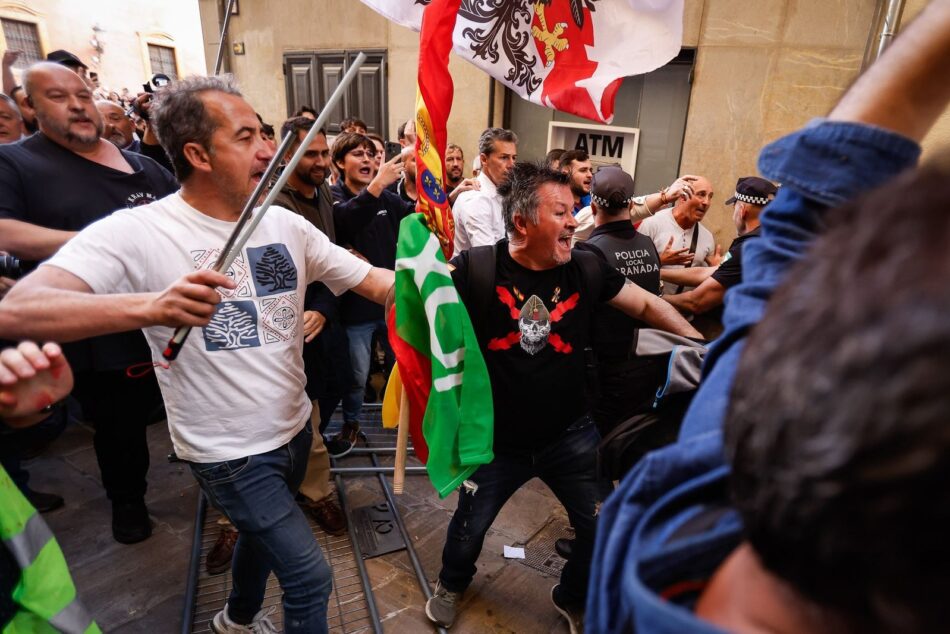 APDHA recurrirá el archivo de la investigación sobre el posible uso de armas prohibidas en los incidentes del acto de Vox en Granada