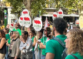 USTEA muestra un recorte del 30% en las plazas docentes de SIPRI y acusa a la junta de desmantelar la educación pública