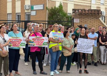 La lucha por la educación pública en la Sierra de Segura continúa: cerca de 200 familias mantienen la movilización ante la falta de transporte escolar