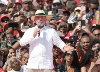 Brasil: Lula refuerza campaña en Sao Paulo en defensa de la soberanía