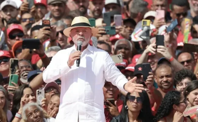 Brasil: Lula refuerza campaña en Sao Paulo en defensa de la soberanía