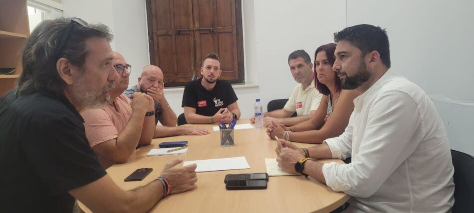 IU Sevilla exige al Gobierno de Sanz que actúe ante los “graves incumplimientos” de ACISA y respalde a la plantilla del alumbrado público