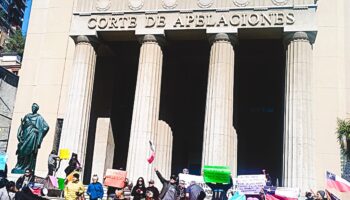 Campamento Placilla de San Antonio de Chile: «Nos costó mucho construir nuestra comunidad y la vamos a defender»