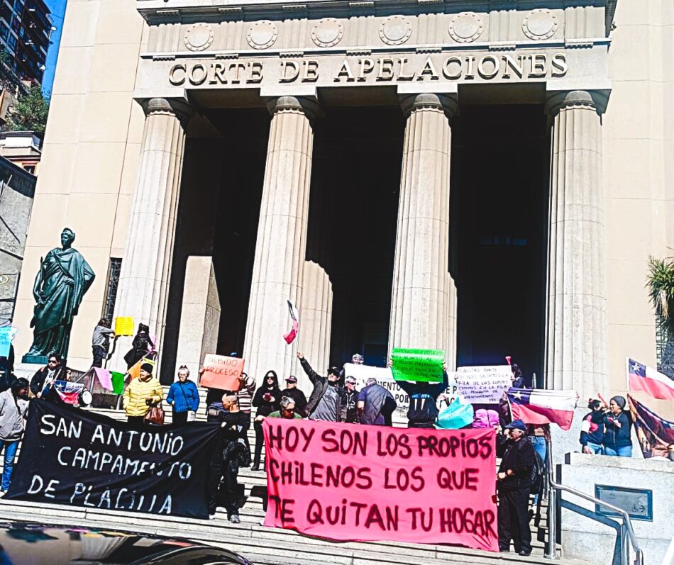 Campamento Placilla de San Antonio de Chile: «Nos costó mucho construir nuestra comunidad y la vamos a defender»