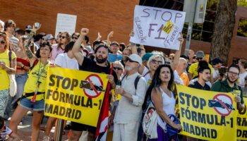 Los grandes eventos revientan la vida de la capital: ¡ya basta!