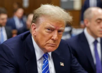 Sondeos favorecen a demócratas en EE.UU. mientras sigue baja la popularidad de Trump