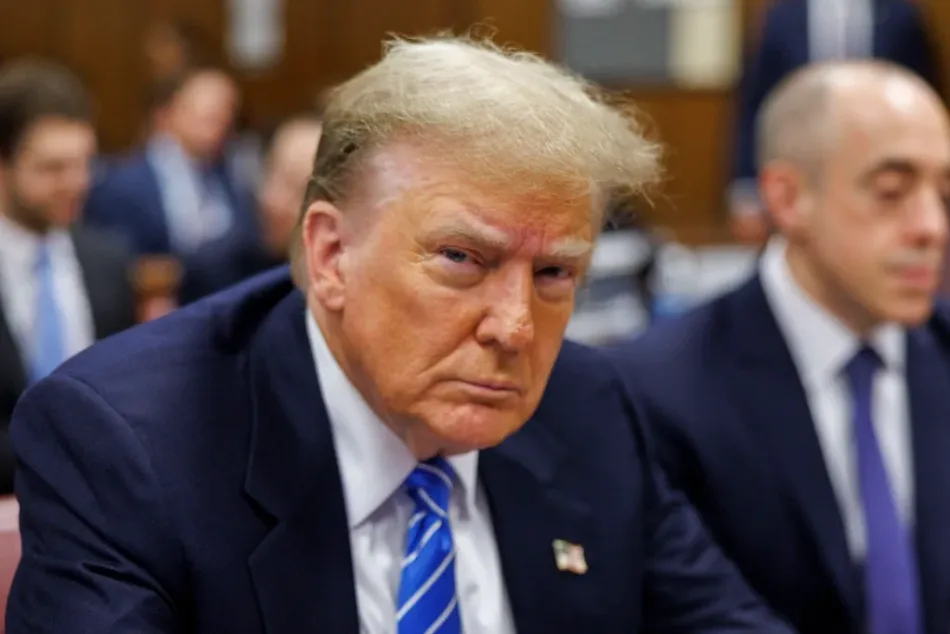 Sondeos favorecen a demócratas en EE.UU. mientras sigue baja la popularidad de Trump