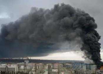 Rusia daña un buque militar en Odesa y avanza en Donetsk
