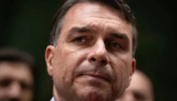 Empresa que gestionó fondos para filme sobre Bolsonaro recibió dinero del crimen organizado