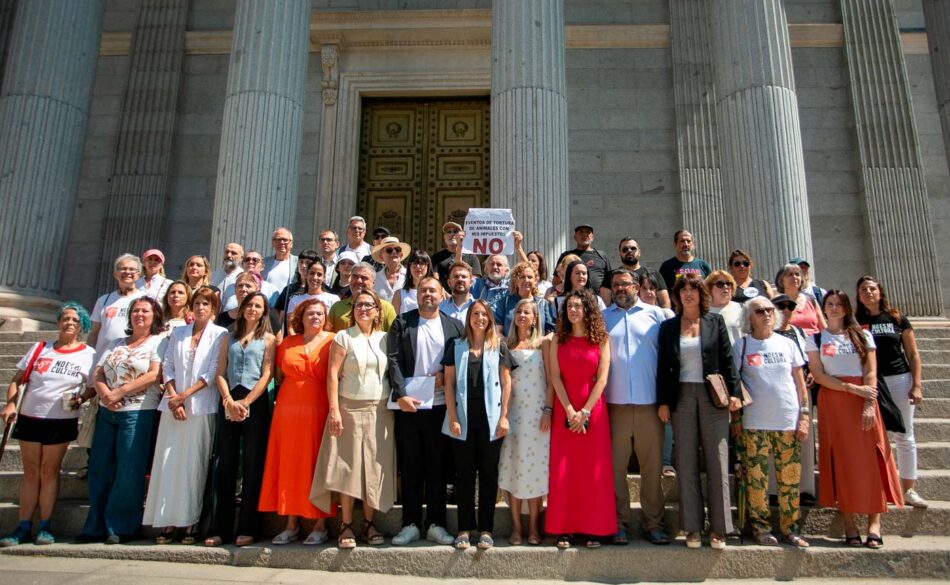 Registrada en el Congreso la Proposición de Ley que recoge el testigo de la ILP ‘No es mi cultura’ para retirar la protección cultural a la tauromaquia