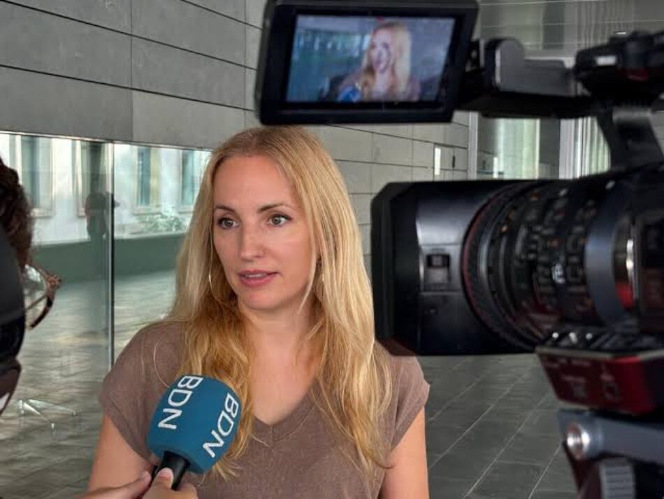 Badalona En Comú denuncia l’ús de l’Ajuntament per regalar entrades d’un acte polític del PP