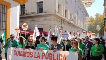 USTEA califica de insuficiente el Decreto de Desburocratización y exige más plantillas, menos ratios y reducción de la carga lectiva