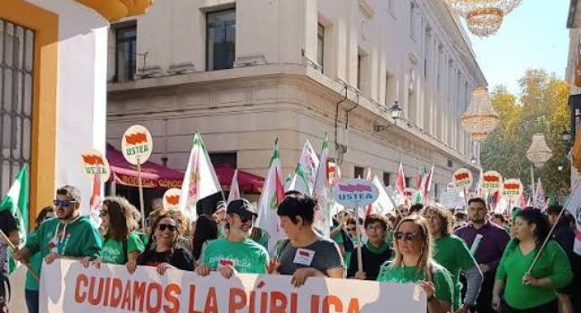 USTEA califica de insuficiente el Decreto de Desburocratización y exige más plantillas, menos ratios y reducción de la carga lectiva