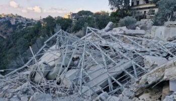Israel intensifica bombardeos y demoliciones en el sur del Líbano
