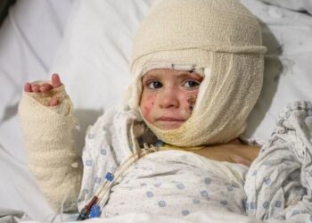 Cerca de 800 niños muertos por ataques israelíes en Líbano