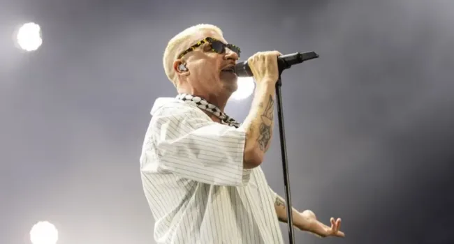 Kneecap, Roger Waters y otros artistas rechazan exclusión de Macklemore de gira de Ed Sheeran