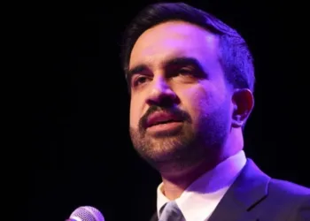 Zohran Mamdani presenta plan de equidad racial para Nueva York con 200 metas