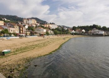 Reclaman investigar a orixe dos episodios de contaminación nas praias de Redondela