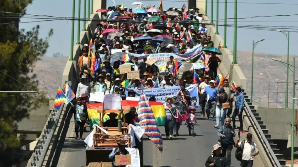 Gobierno de Paz en Bolivia extiende estado de excepción para criminalizar protestas contra medidas neoliberales