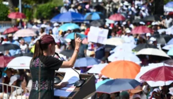 Sheinbaum ratifica principios de justicia, libertad y soberanía: «Injerencia extranjera genera violencia»