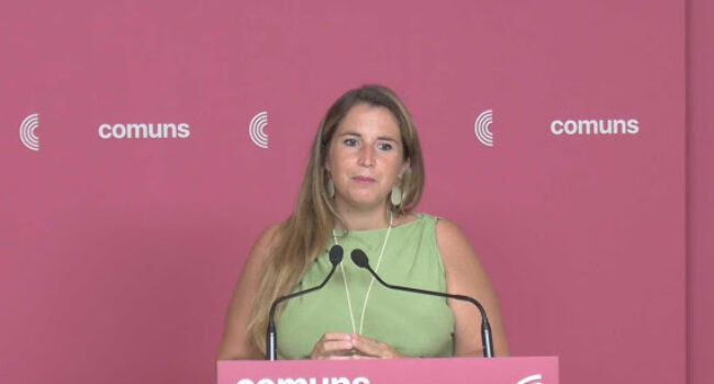 Candela López: “El govern ha d’abandonar la improvisació i ha d’obrir un diàleg real amb la comunitat educativa”