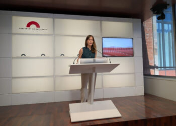 Albiach: “L’ampliació de l’aeroport del Prat no es farà i ho aturarem a Europa”