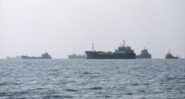 Irán: Tres petroleros emiratíes impactados incumplieron las normas de Ormuz