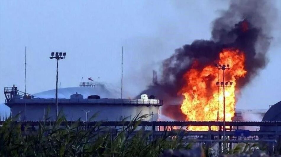 La represalia de Yemen envuelve sede de Aramco saudí en llamas