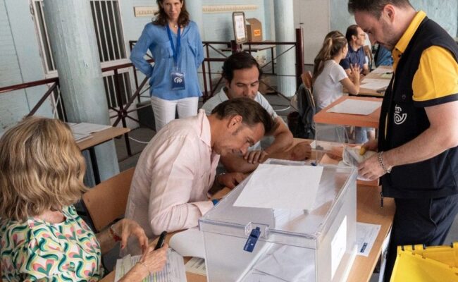 CGT exige una contratación masiva para afrontar el proceso electoral y la campaña de paquetería