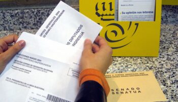 CGT denuncia la campaña desplegada por la ultraderecha contra el voto por correo y la plantilla de Correos