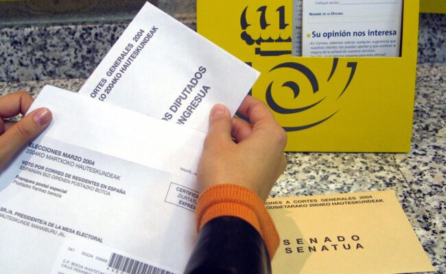CGT denuncia la campaña desplegada por la ultraderecha contra el voto por correo y la plantilla de Correos