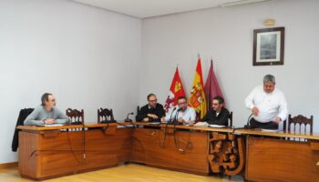 IU Tudela de Duero denuncia que el alcalde impidió el debate sobre los festejos taurinos en el pleno extraordinario
