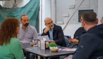 Néstor Rego exixe ao Goberno parar os desafiuzamentos de familias vulnerábeis en pisos da Sareb en Narón