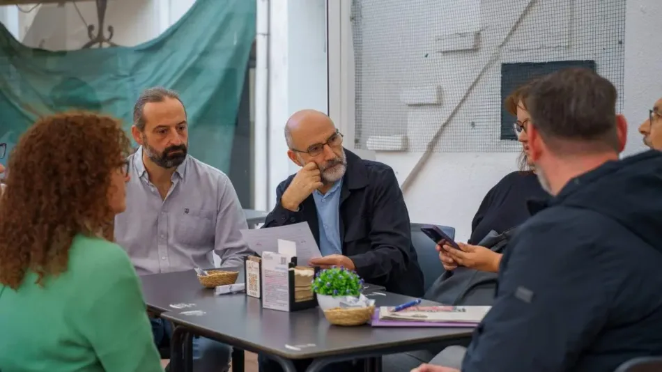 Néstor Rego exixe ao Goberno parar os desafiuzamentos de familias vulnerábeis en pisos da Sareb en Narón