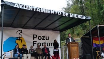 Ovidio Zapico reivindica el Pozu Fortuna como lugar de memoria democrática para construir un futuro de paz y esperanza