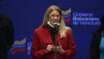 Juez de EE. UU. rechaza libertad bajo fianza para Cilia Flores