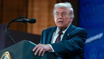 El gobernador de California califica a Trump de «peligroso y mentalmente trastornado»