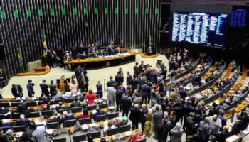 Partido Liberal de Bolsonaro encabezará ambas cámaras en Congreso brasileño pero quedará lejos de la mayoría absoluta